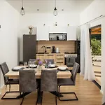 Villa Ive