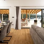 Villa Ive